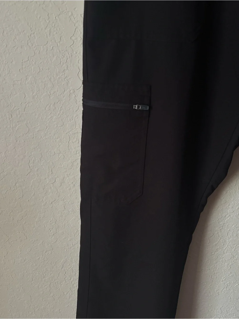 Figs | Men's Cairo Cargo Scrub Pants Size Large Black